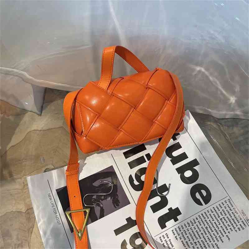 

Venetas's Bottegass's Luxurys Handbags Autumn Winter 2022 Woven Bag Texture Triangle Brand Bread Small Checkered Single Shoulder Messenger 7OPH