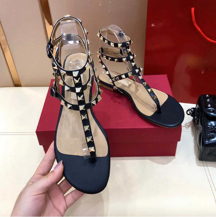 

Summer New Clip Rivet Flat Sandals for Women Sexy Open Toe Shoes V Brand Designer Sandals with Real Logo 35-42