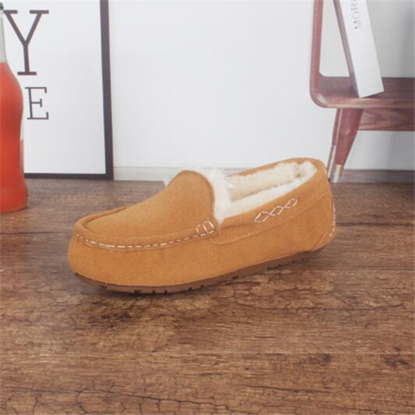 

2022 New Classic design Australia low winter Warm shoes Flat bottom boots Real leather women's snow leisure boots shoes Comfortable and warm, Chestnut