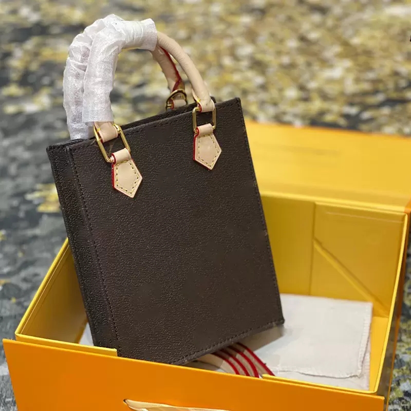 

Shoulder Bags Designer Crossbody Bag Handbags Totes Cross body Genuine leathe High-quality Classic retro With exquisite packaging and original box size 14 5 18 cm