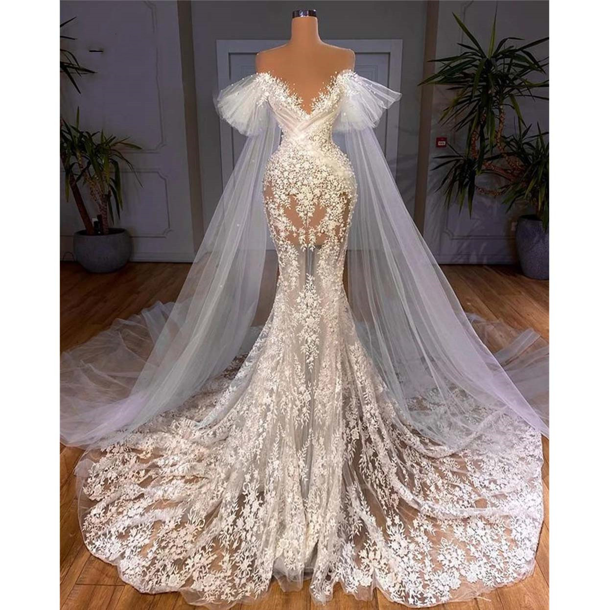 

Gorgeous Lace Mermaid Wedding Dresses 2022 Luxury Pearls Beading Bridal Gowns with Cape Arabic Beach Wedding Dress Custom Made, White