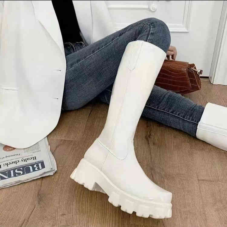 

Patent leather thick soled boots women's autumn and winter bright face high tube women's boots fashion boots large 36---43, Red