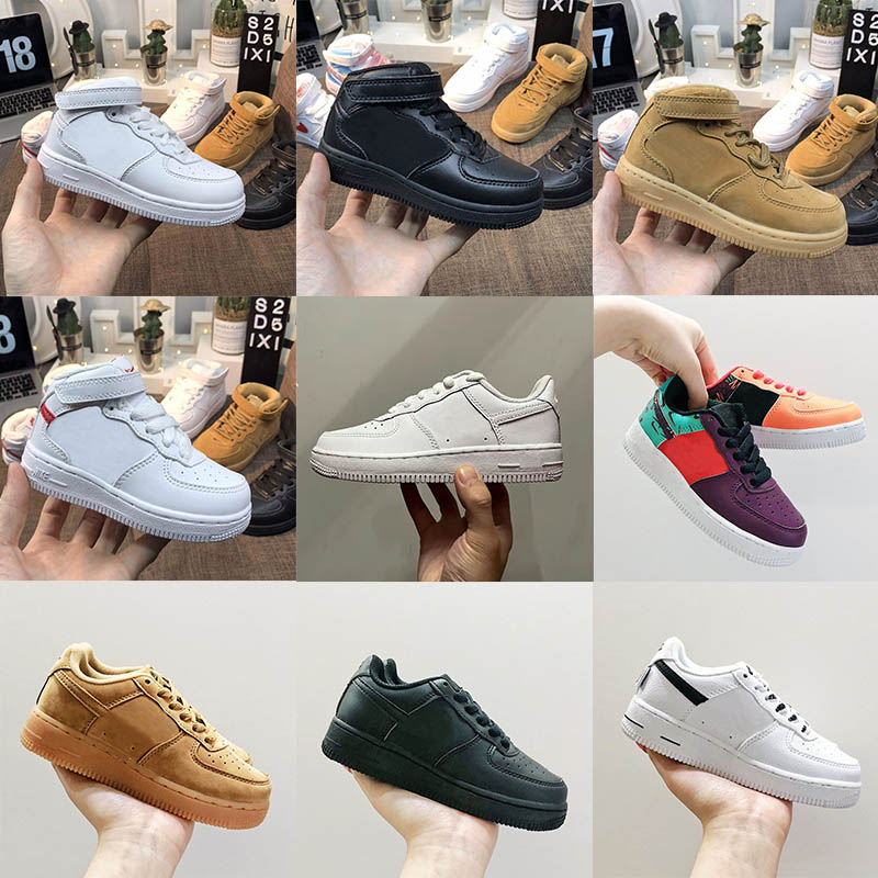 

2022 New Kids shoes Forse 1 Boys Girls Triple white Black dark brown trainers shadow Pale Ivory Washed Coral Aurora Sapphire sneakers Designer outdoor Eur 25-35