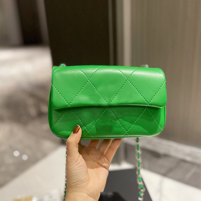 

High Quality Flap Bags Fashion Luxurious Woman Classic Quilt Designers handbag Chain Big Logo Messenger Crossbody Bag Genuine Leather Wallet Lady Shoulder Bag, Black