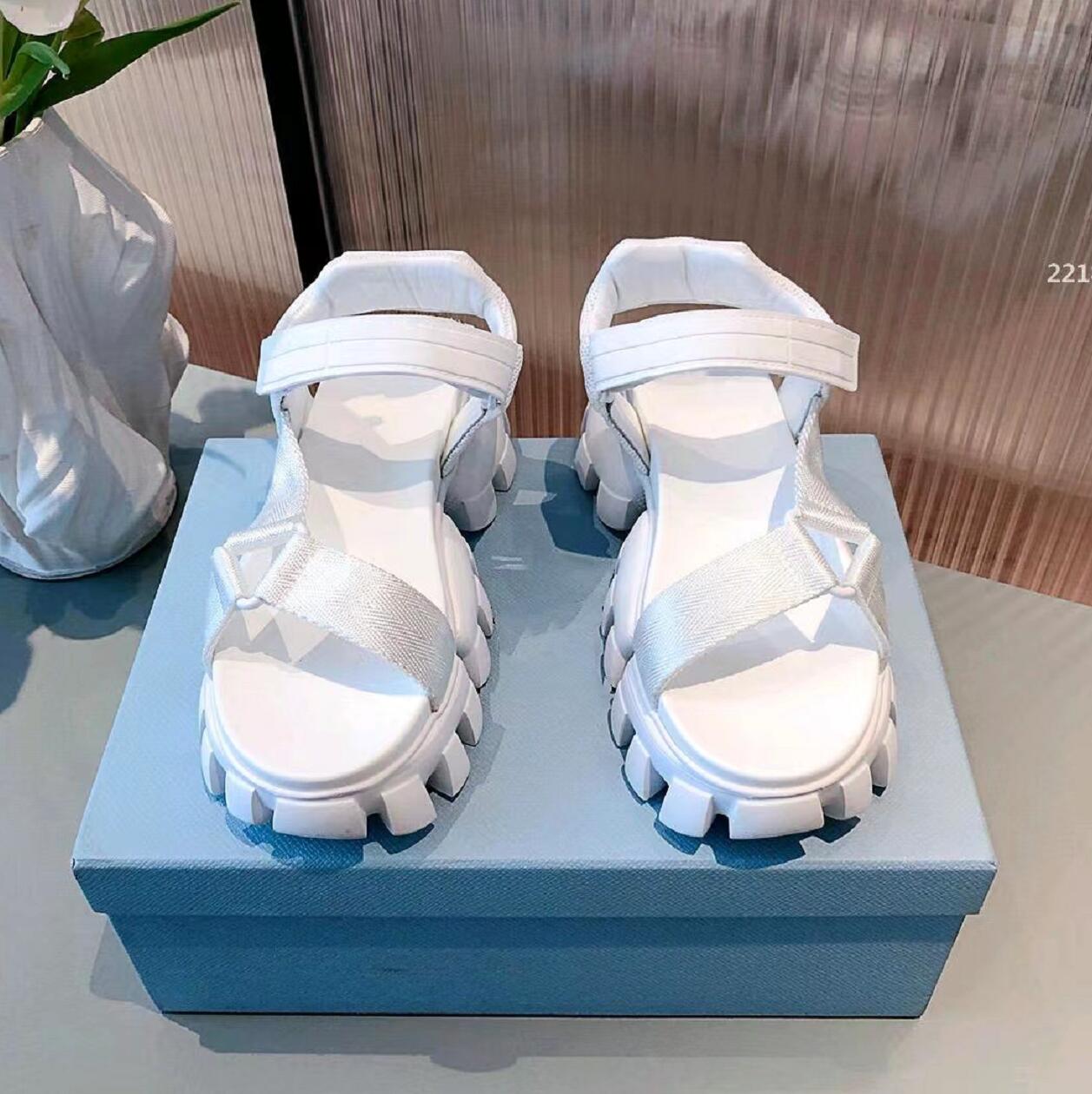 

Fashion Leisure Thick-Soled Sandal Woman Height Increasing Shoes Sandals Simple Outdoor Beach Shoe Top Quality Sheepskin Luxury Fashions Designer Slipper, Not for individual sale