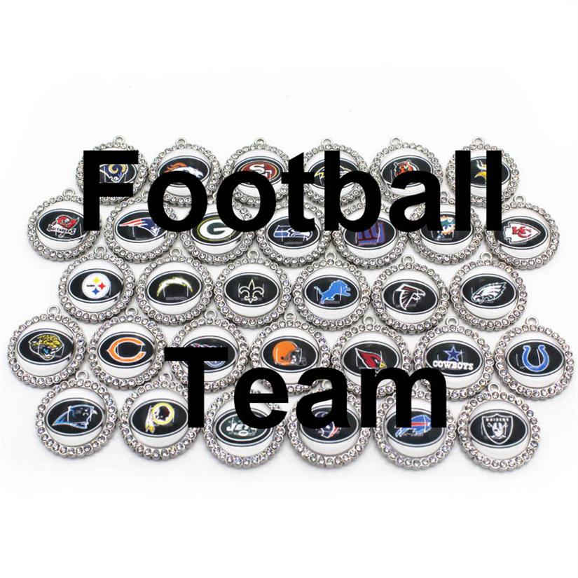 

Whole 32PCS Mix 32 Football Team Sport Charms Dangle Hanging Charms DIY Bracelet Necklace Jewelry Accessory America Charms2880