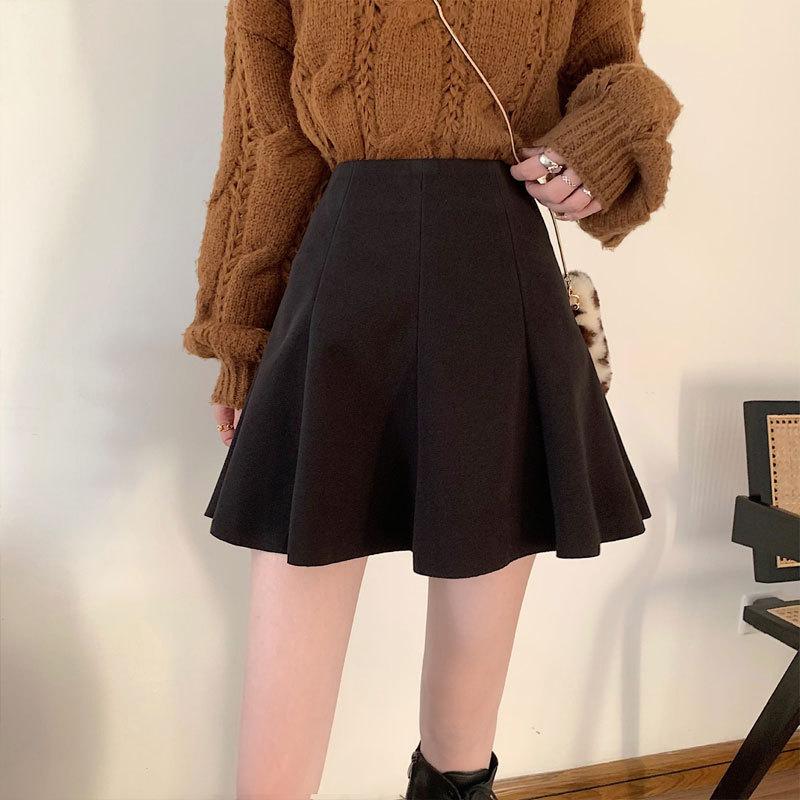 

Skirts Woolen Pleated Mini Skirt For Women Autumn And Winter High Waist A-line Umbrella Young Sexy Short SXHBSQ662, Black