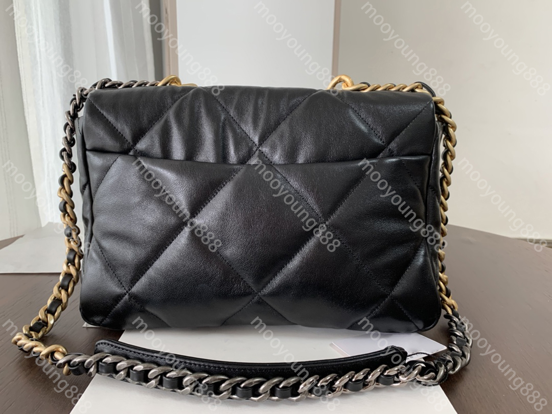 

10A Top Tier Quality Medium 19 Flap Bag 30cm Luxury Designers Real Leather Sheepskin Quilted Purse Handbag Crossbody Black Shoulder Gold Handle Bag Wallet On Chain, Upload pics to contact us
