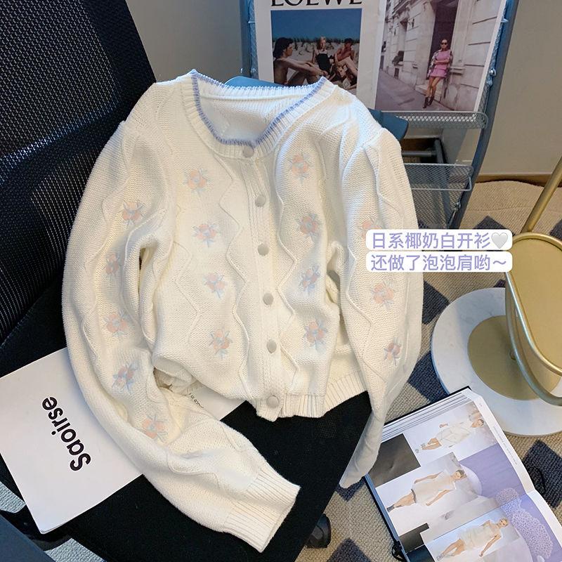 

Women's Knits & Tees White Embroidered Flower Knitted Cardigan Women's Spring And Autumn Short Sweet Sweater TopWomen's, Creamy-white