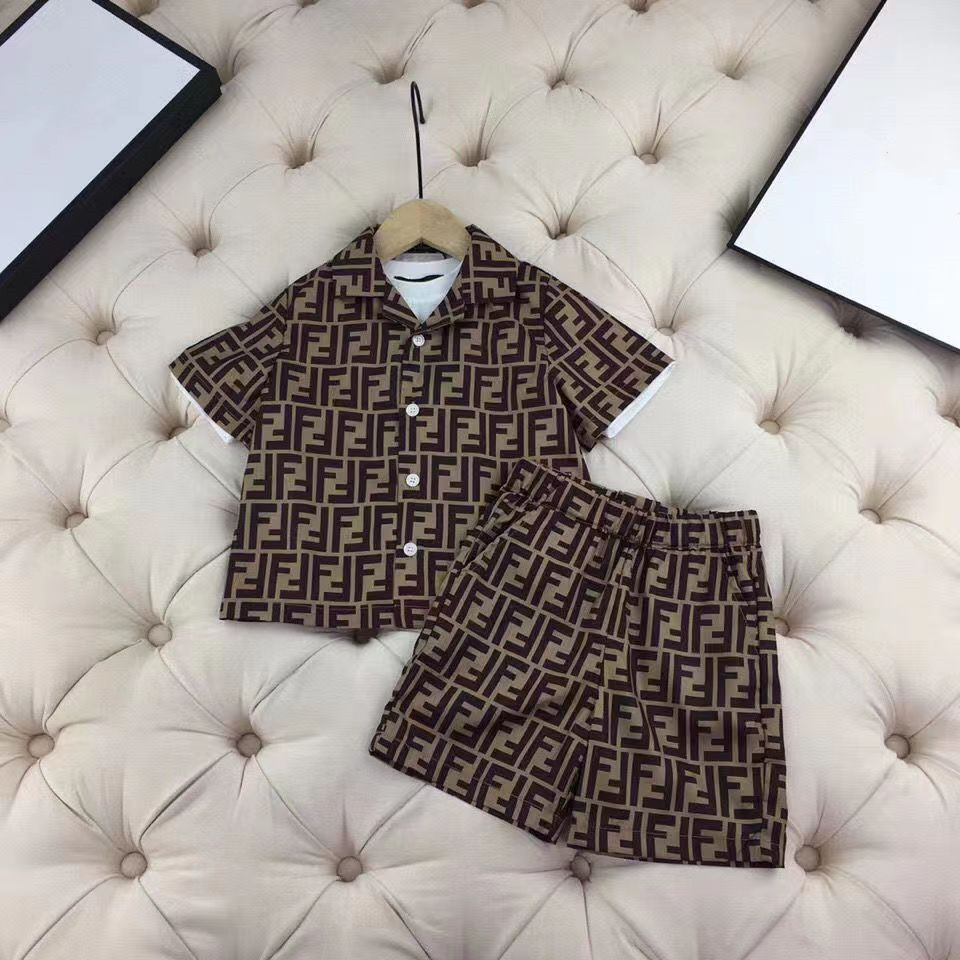 2022 Enfant Designer Clothe Ensembles Bears Enfants Enfants Enfants T-shirts à manches courtes Imprimer Short Suit Costume Boys Vêtements Coton T