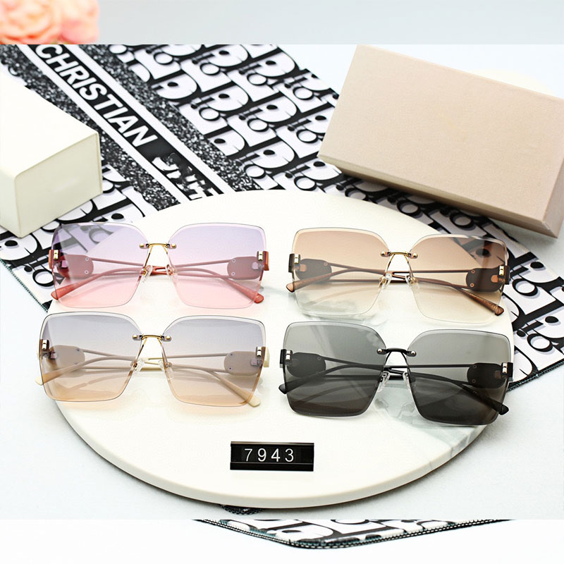 

2022 Fashion Designer Sunglasses Classic Eyeglasses Goggle Outdoor Beach Sun Glasses For Man Woman 4 Color Optional UV400