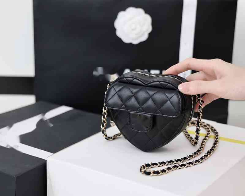 

hot love bag AP2784 black Luxury Brand Letter Quilted woman's shoulder Chain CC bag lambskin messenger bags caviar Leather mini Clutch woc F, Picture show