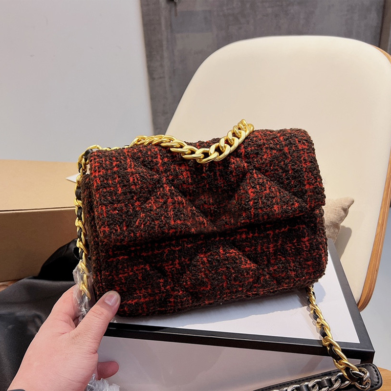 Top Fashion Designer Bags High Quality Quilted Wool Large Capacity Designer Handbag Luxurys Classic Totes Women Shoulder Bages Wallet Chain Messenge
