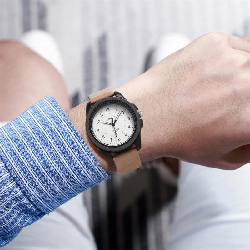 

Wristwatches Unisex Fashion Sport Watches Woman Leather Band Analog Quartz Round Wrist Watch Elegant Casual, Brown