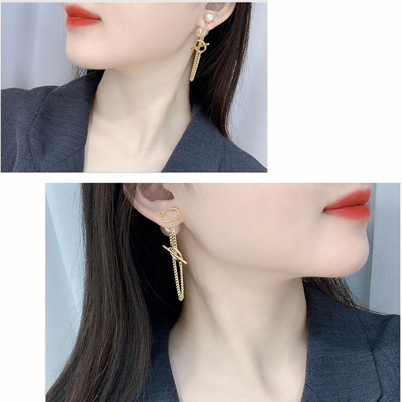 

Luxury Designer Earrings Gold Tassel Pendant Elegant Pearl Earring For Women Fashion Charm Jewlery Hoop Earrings Eardrop Studs 2207083XQ