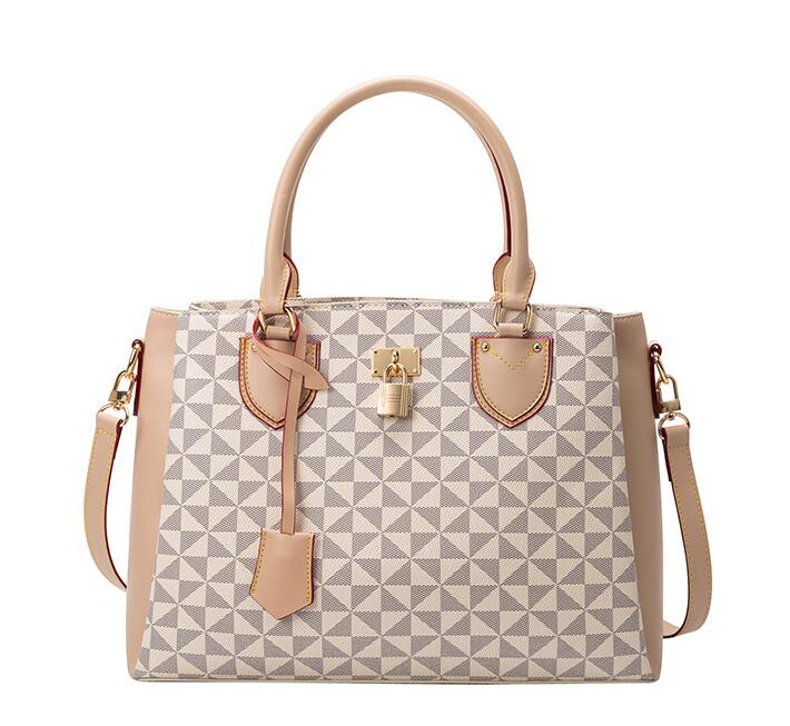 

Women Luxurys Designers Bags Crossbody High Quality Handbags Womens Purses Shoulder Shopping Totes Bag 5879G