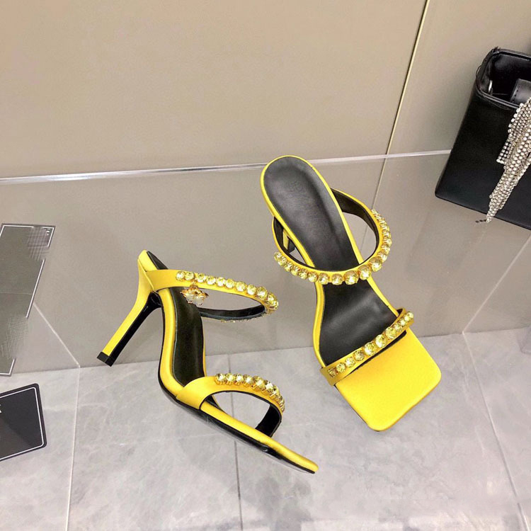 

Sexy Rhinestone Sandals Gold High Heels Women Slippers Silver Crystal Shoes ladies Flip Flops Designer Mules Runway Shoes Slides, Yellow