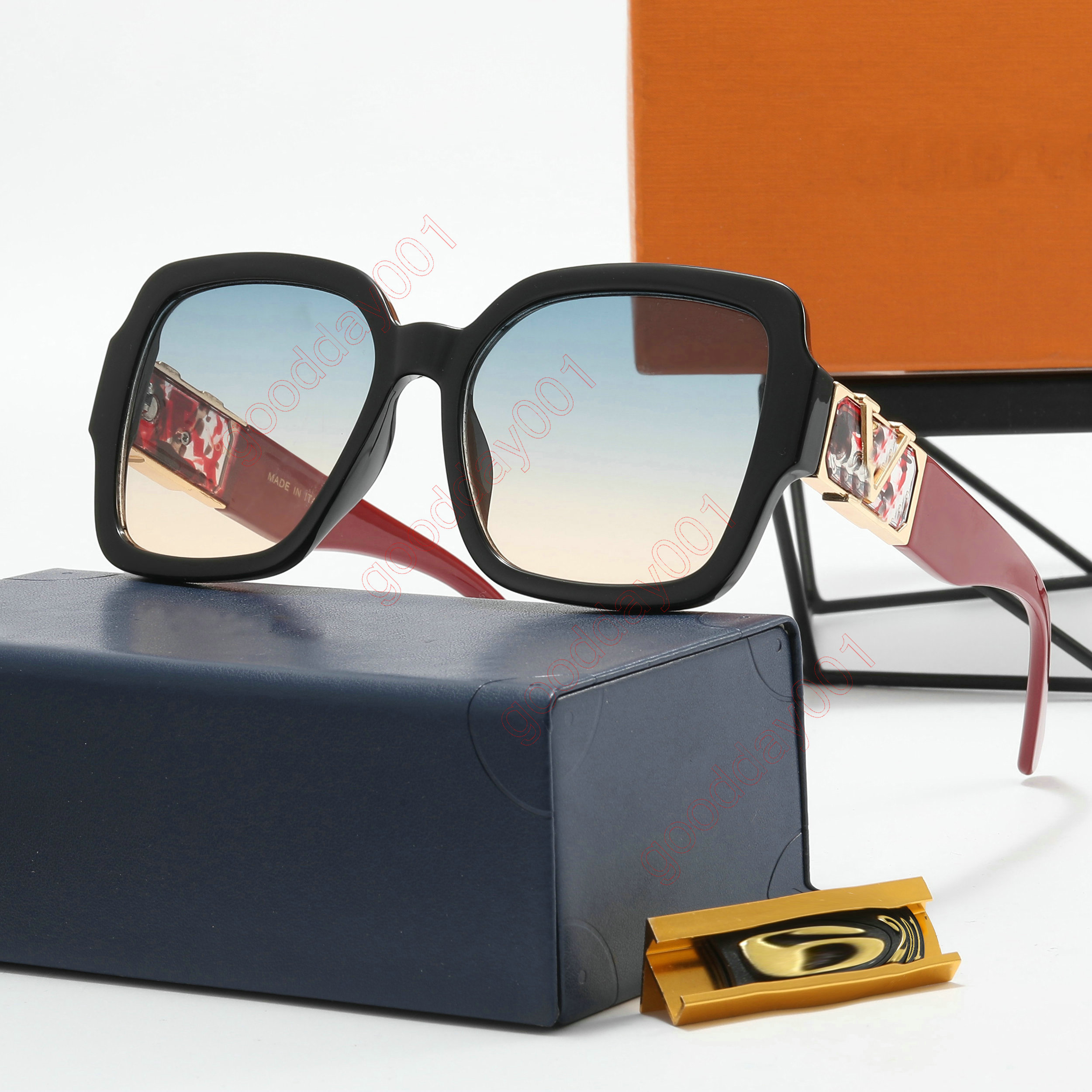 women Monogrames Print Square Frame Oversized Shades Sunglasses Men Black Fashion Sun Glasses Male Vintage Retro Evidence Glasses Female Lentes D