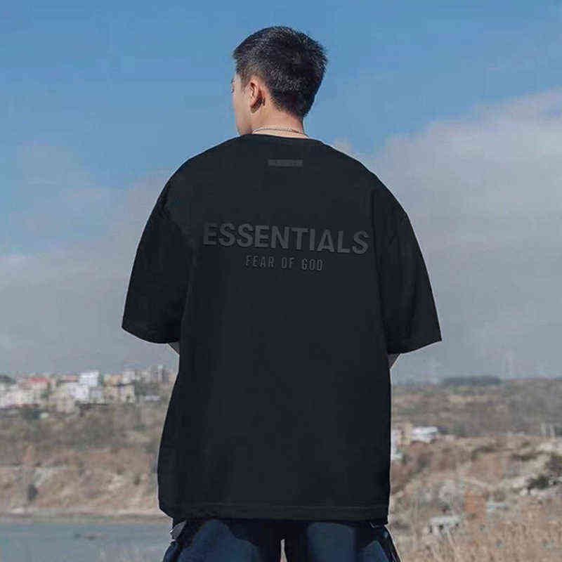 Fashion Essentials Designer Couples t shirts Fog Double Thread Summer Men's Short Sleeve Style Back Pressed Letters Brand Loose Couple T-shi
