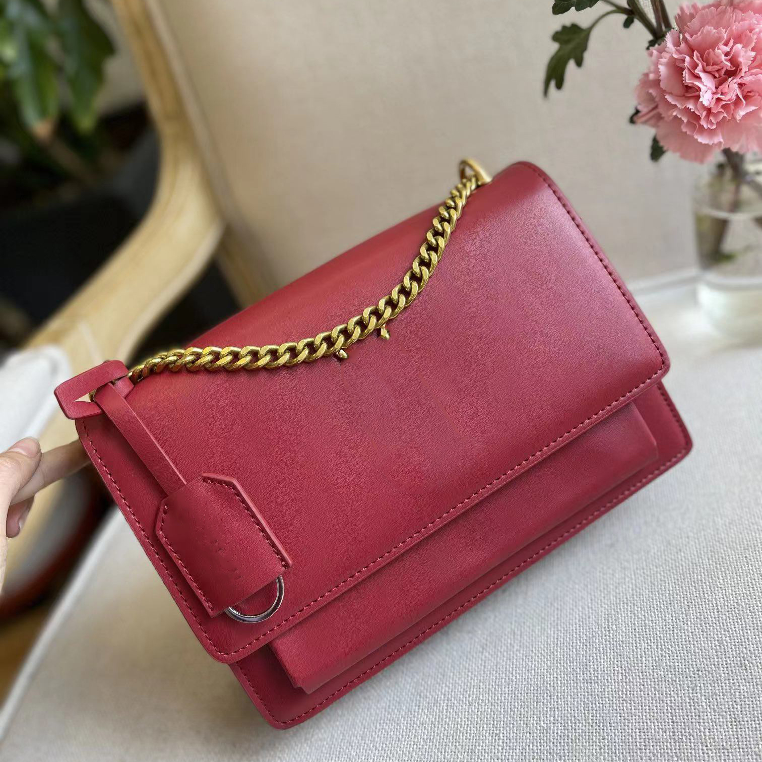 

Designer Shoulder Bags Women Fashion Crossbody Bag Chain Handbag Portable Pochette Leisure Clutch Bags High Quality Genuine Leather Classic Envelope Messenger, Black