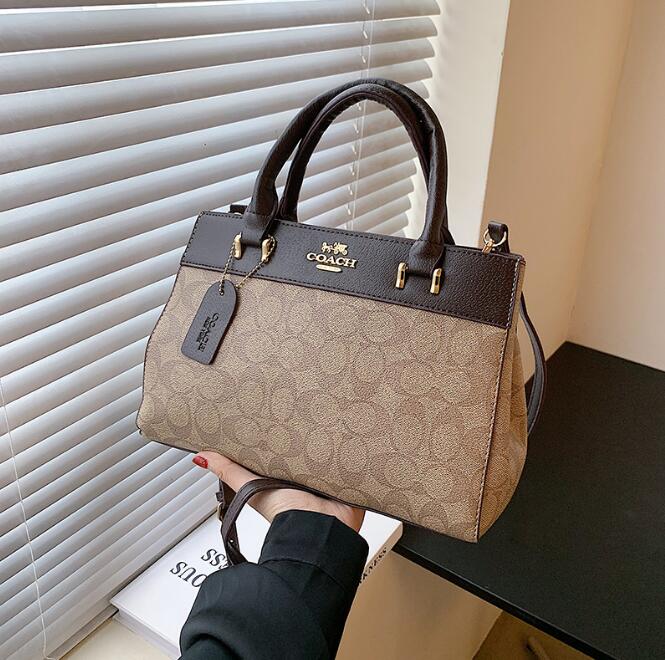 

A63 high quality designer retro women leather handbag Envelope shopping crossbody messenger Chain flap bag tote shoulder bag, Natural color