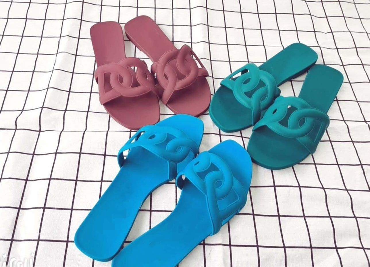 

Slipper Designer Slide Summer sandals Fashion Beach Indoor Flat Flip Flops Leather Lady Women Shoes Ladies Slippers, Burgundy