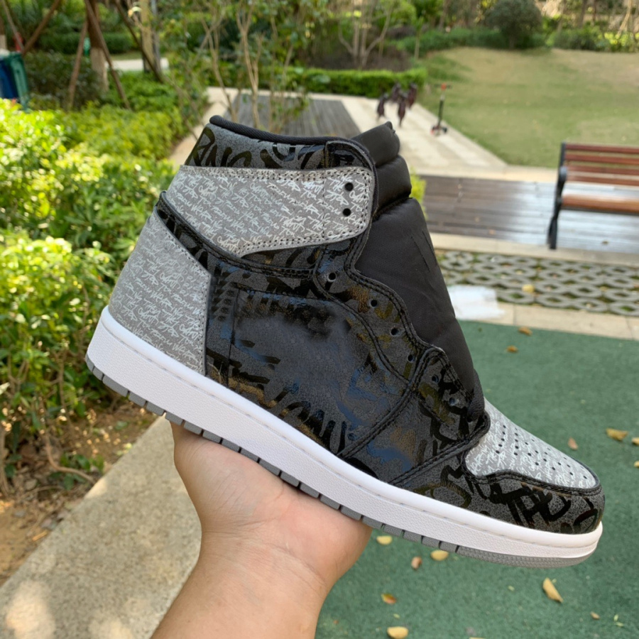 

1 1s mens Basketball Shoes Sneakers Rebellionaire Bred Patent Dark Mocha Marina Blue Bubble Gum Obsidian Shadow Royal Toe Twist men women trainers Sports Sneaker, 12