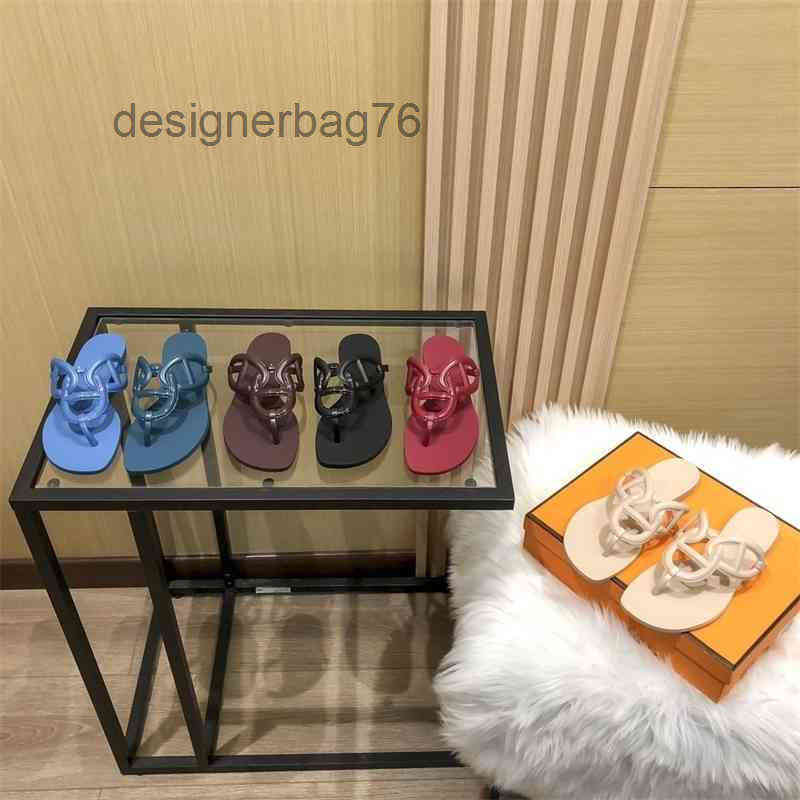 

designer women Sandal herme slippers slipper h Summer 2022 Pig Nose Flat Bottomed Herringbone Shoes Sandals Travel Wear Beach Slippers JTF0, Red