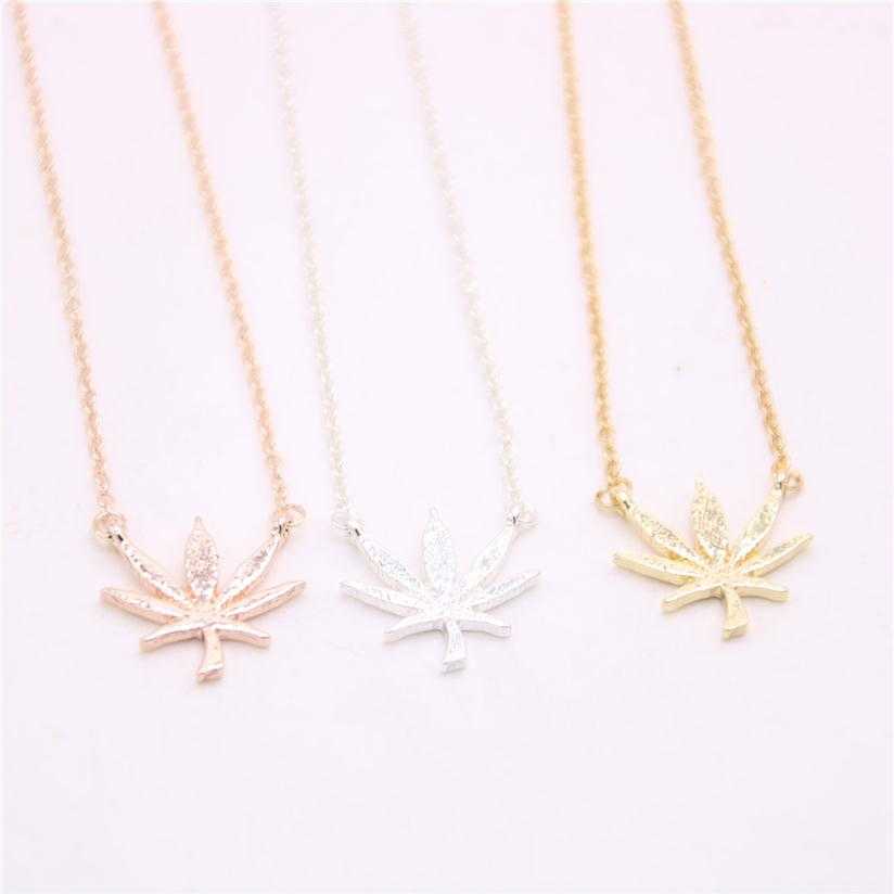 

Plant 2018 shape pendant necklace Maple leaf pendant necklace designed for women Retail and whole mix234Z