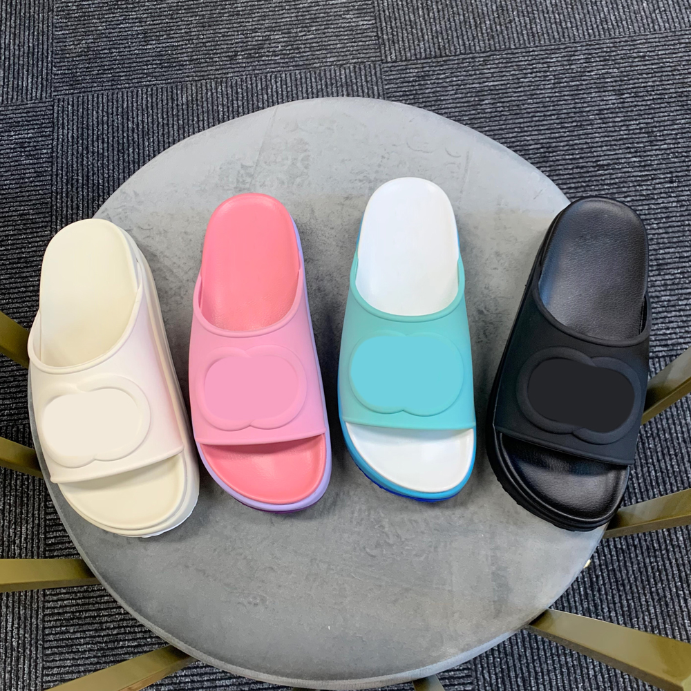 

Platform Slide Designer sandal With Interlocking Beach Slippers Rubber Slides Retro Summer Vintage macaron color Sandals With Box size 35-45, Shoe box
