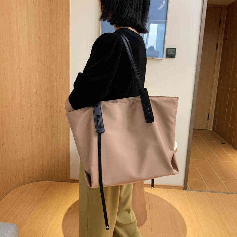 

Factory Online Export Designer Brand Bags Tote Women's New 2022 Fashion Portable Shoulder Cloth Large Capacity, Black 1