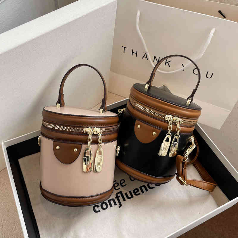 

Purses sale Bag female 2022 spring new trendy versatile messenger bag bucket one shoulder portable messenger bag, Khaki