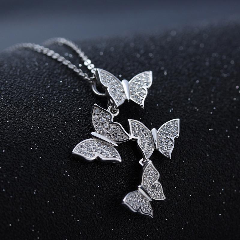 

Pendant Necklaces Butterfly Pendan For Women Collarbone Choker Chain Girls Iced Out Zircon Fashion Korean Trend JewelryPendant