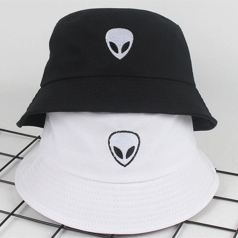 

new Alien Bucket Hat Unisex Bob Caps Hip Hop Men women Summer Panama Cap Beach Fishing boonie Hat black white Two sides hat