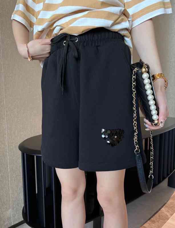 

Original standard summer new triangular Sequin decorative elastic waist sports pants versatile casual shorts women, Gray