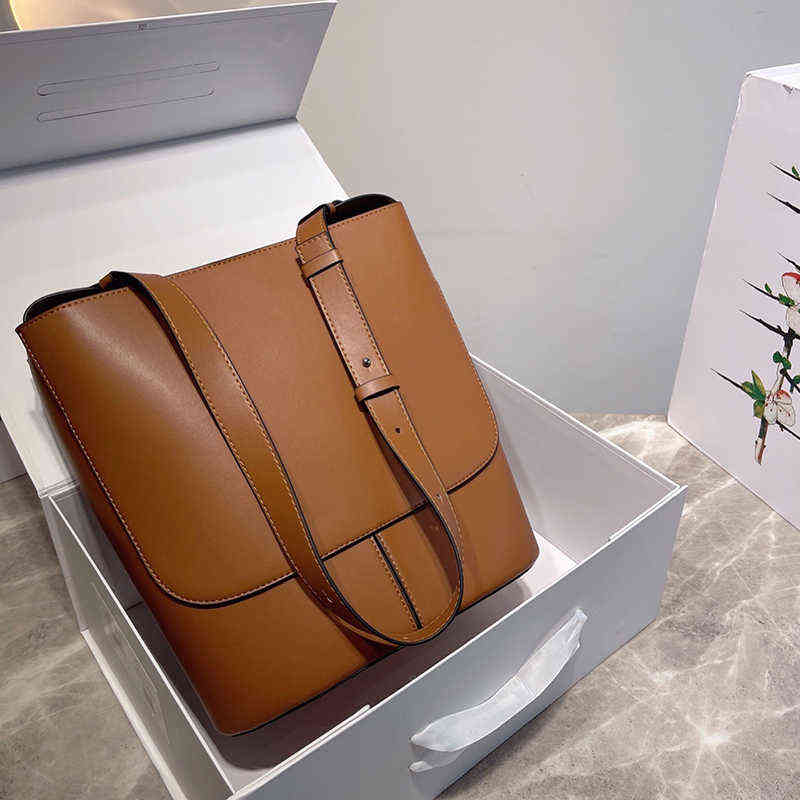 

Shoulder Woman Bags Vintage New Bag Fashion Women Leather Handbags Designer Tote Bucket Crossbody Classic Handbag Lady Practical Wallet 0418, Loe20