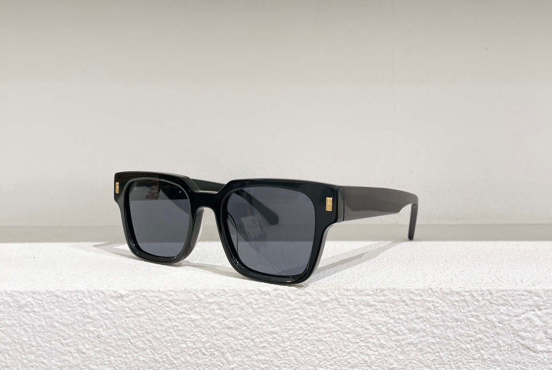 

Womens Sunglasses For Women Men Sun Glasses Mens 1597 Fashion Style Protects Eyes UV400 Lens Top Quality With Random Box