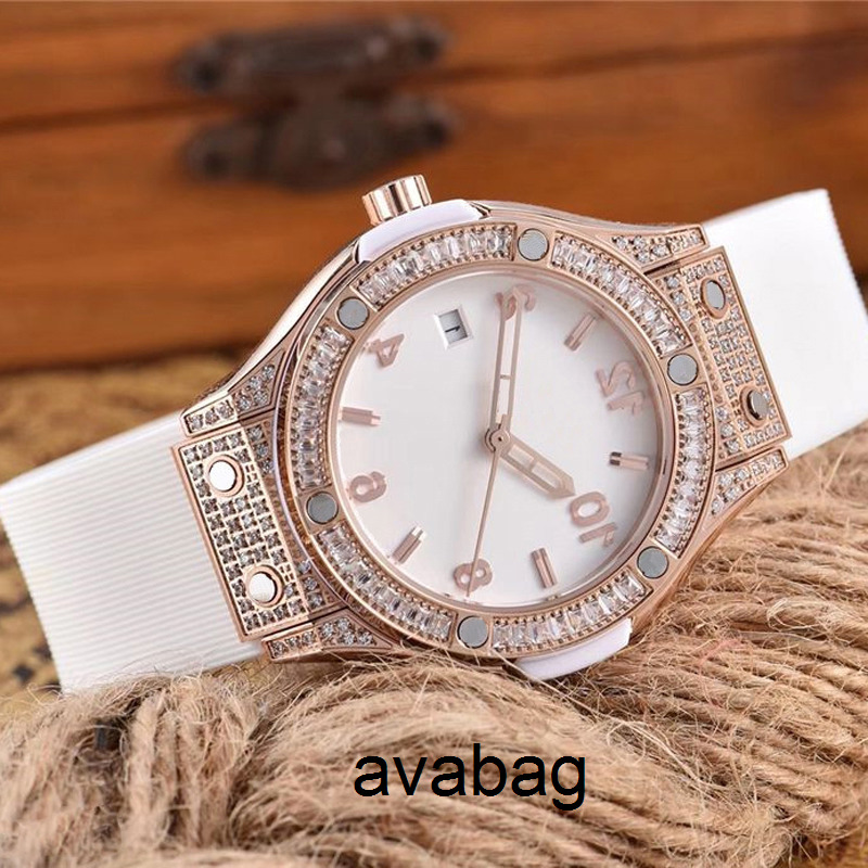 

Ladies luxury watch high-grade waterproof watch rubber watchband high-grade brand watch wholesale 33mm 2UH2