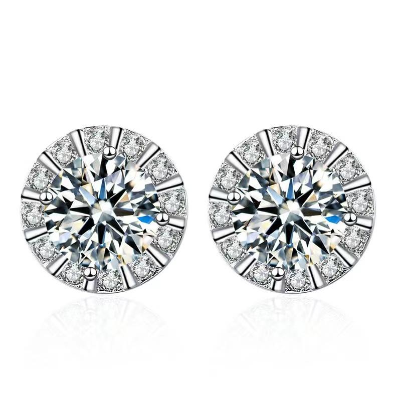 

Stud Classic S925 Silver Round Moissanite Diamond Earrings Women Jewelry Plated White Gold 0.5ct 5mm Gift