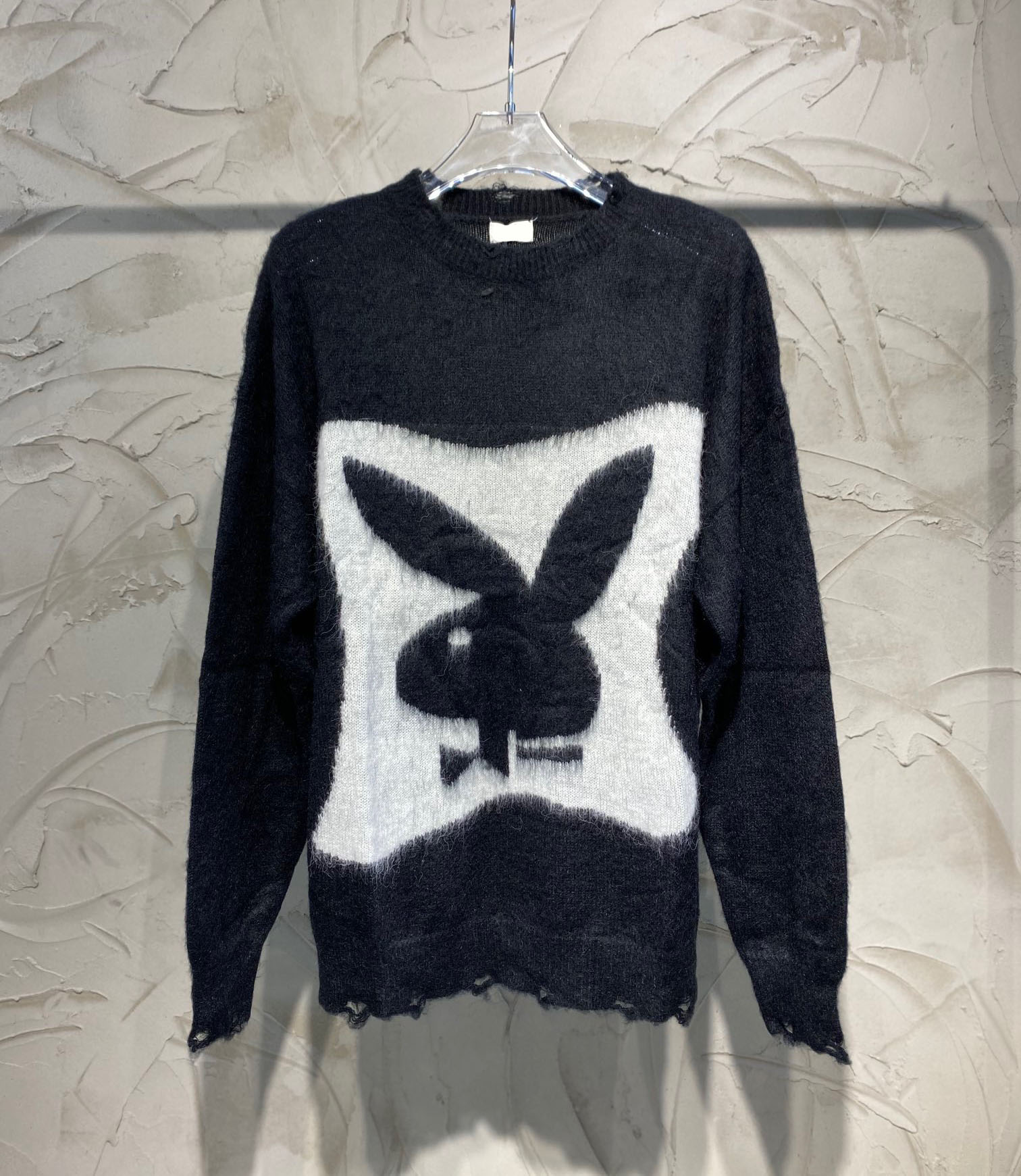 

New AOP jacquard letter knitted sweater in autumn / winter 2022acquard knitting machine e Custom jnlarged detail crew neck cotton cfq65wt, Black