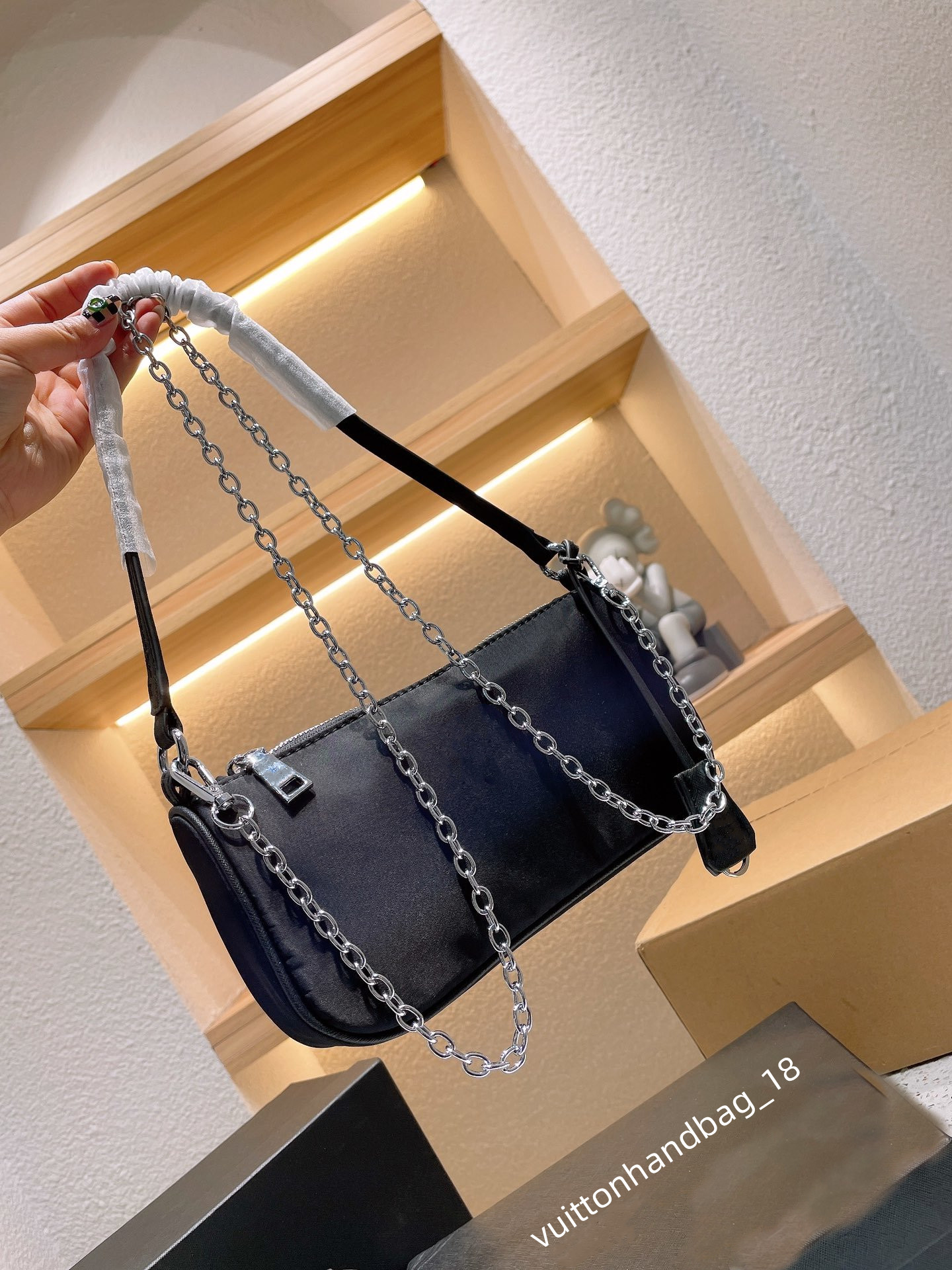 

New FashionRe-Edition 2005 Nylon Designer Luxury Shoulder Bag 5A High Quality Nylon Handbag Best Selling Purses Women's Bags Crossbody Bags Stray Bags with Boxes, Pink