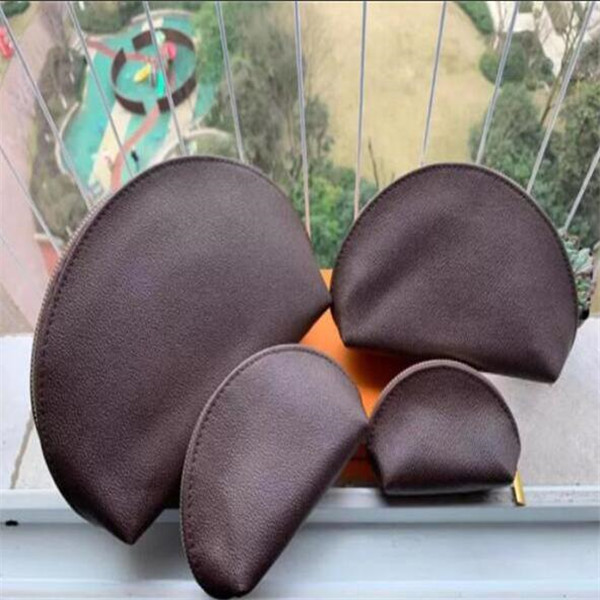 

2022 fashion Women cosmetic bags organizer famous makeup bag travel pouch make up bag ladies cluch purses organizador toiletry bag 4pcs set, White grid