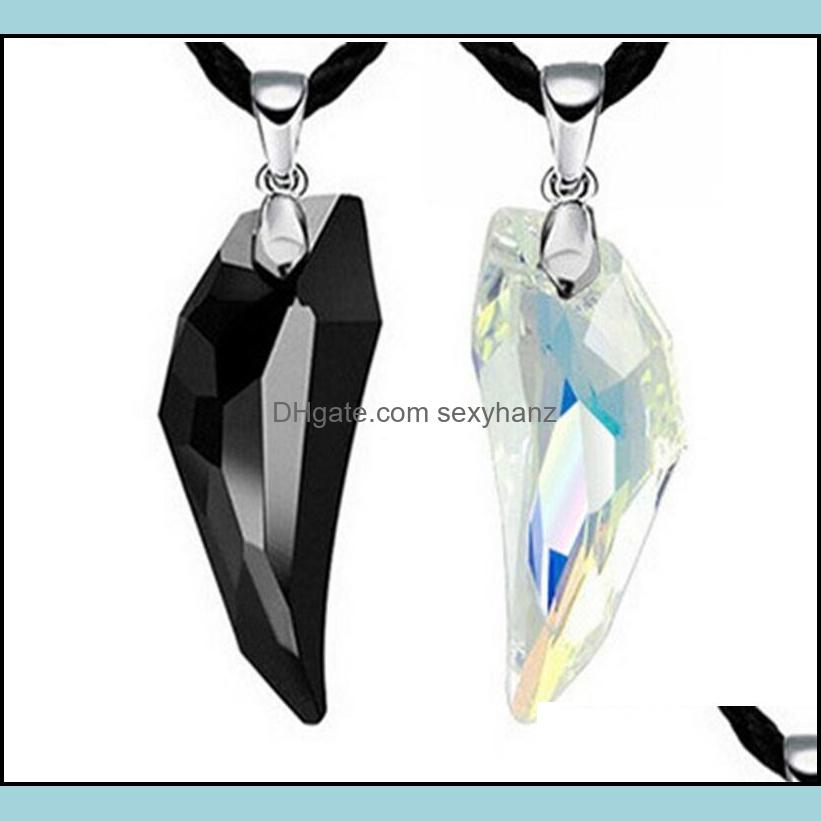 

Pendant Necklaces Pendants Jewelry New Arrival Austrian Crystal Wolf Tooth Lovers Necklace For Men And Women 9 Colors Can Choose Drop Deli