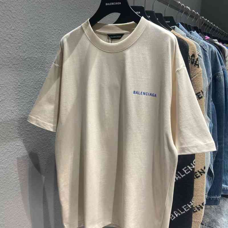 

Designer T-shirt Balencaigass High Edition Paris Classic Early Spring Printed Embroidered Back Short Sleeve Front and Letters Men's Women's, Apricot