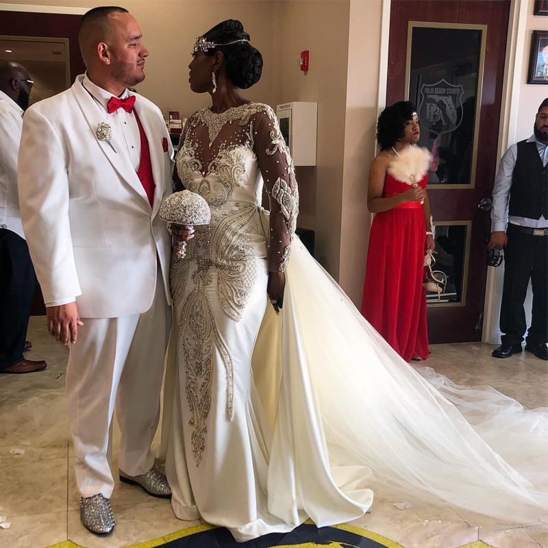 2022 Luxe Overskirts Sirène Robes De Mariée Sheer Neck 3D Appliques Dentelle Cristal Perles Robe De Mariée Manches Longues Africain Robes De Mari