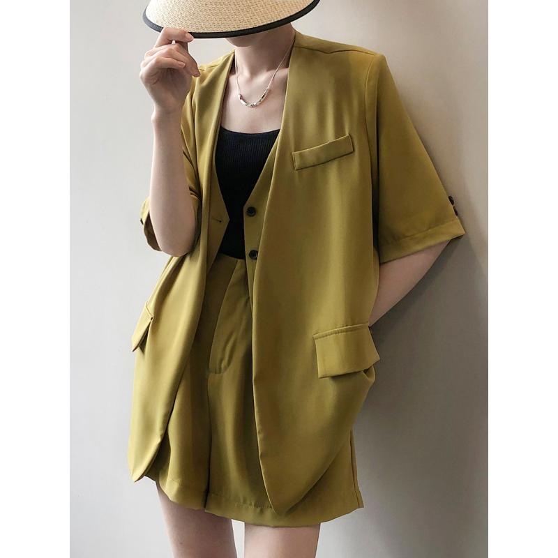 

Women's Tracksuits Design Sense Suit Fake Two-piece Female 2022 Summer Jacket Wide-leg ShortsWomen's, Black