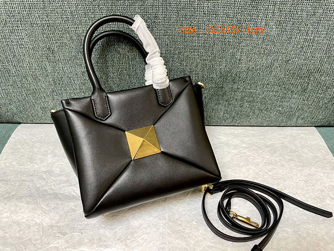 Women leather totes Mini lambskin handbags vintaged brass studs versatile cross body bags with zipper shoulder bags adjustable belt