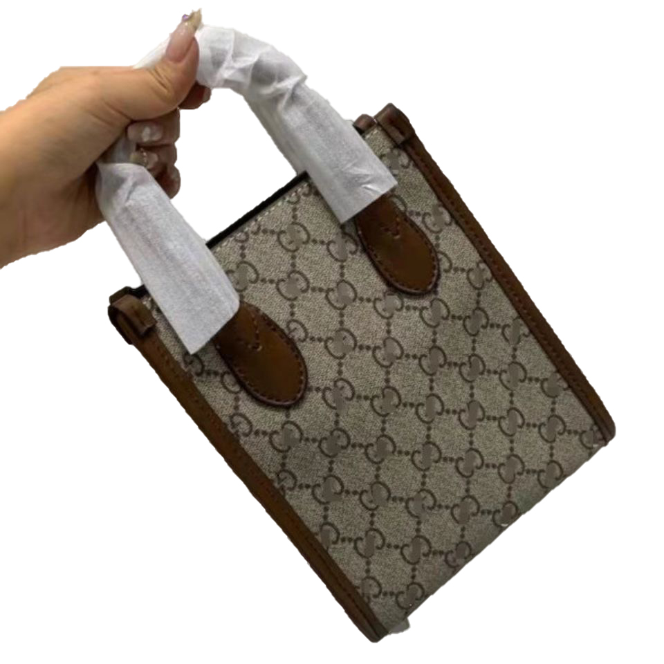 

Luxury Designers Handbag Tote Shoulder Clutch Bags On The Go Crossbody Shopping Bag Purses Letters Flowers One Handle Wallet Backpack Women Handbags Totes, Khaki