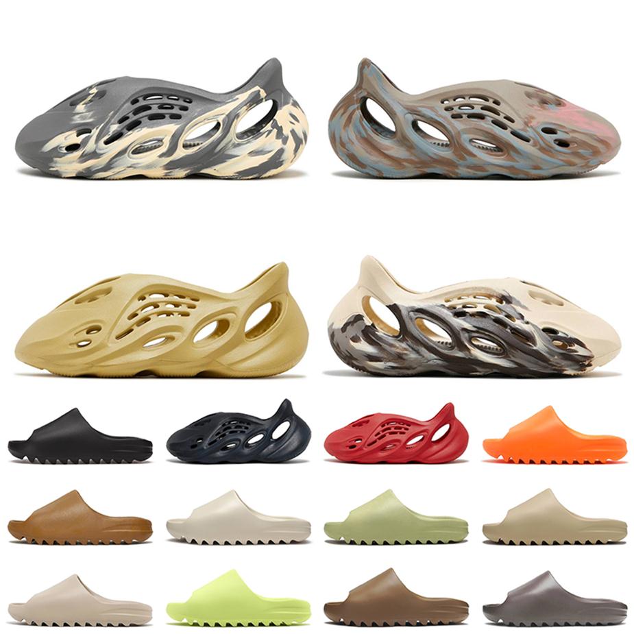 2022 Libérer en mousse coulir les glissades pantoufles femmes sandales concepteurs masculines grandes taille 47 soufre mx crème argile lune lune