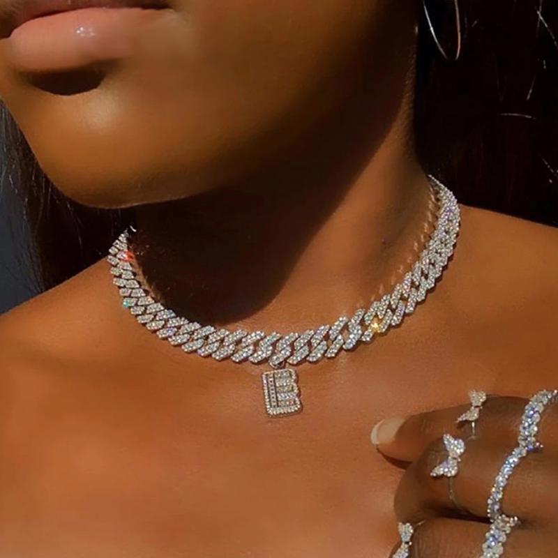 

Chains Punk HipHop Shine Cuban Chain Chunky Letter Pendant Necklace For Women Iced Out Gold Silver Color Choker Luxury JewelryChains